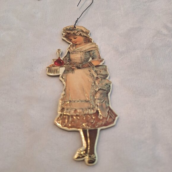 Vintage 1988 Merrimack Publishing Victorian Girl 5" Die Cut Christmas Ornament - Picture 6 of 7